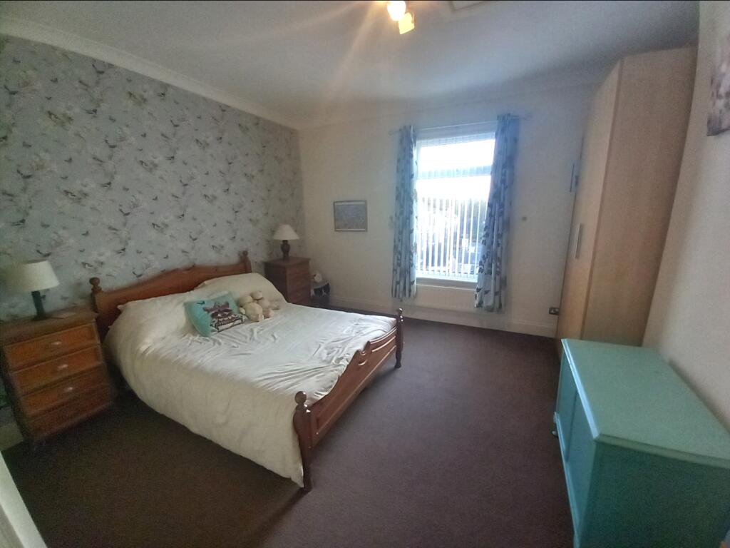 BEDROOM TWO