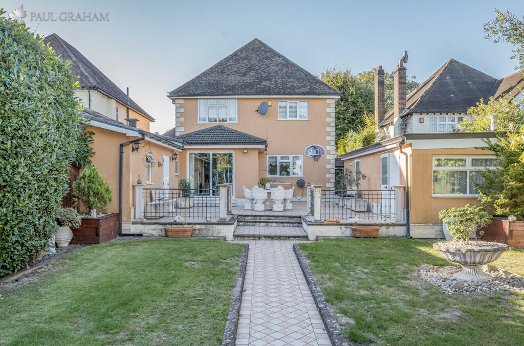 cfb4815b-407b-49b...