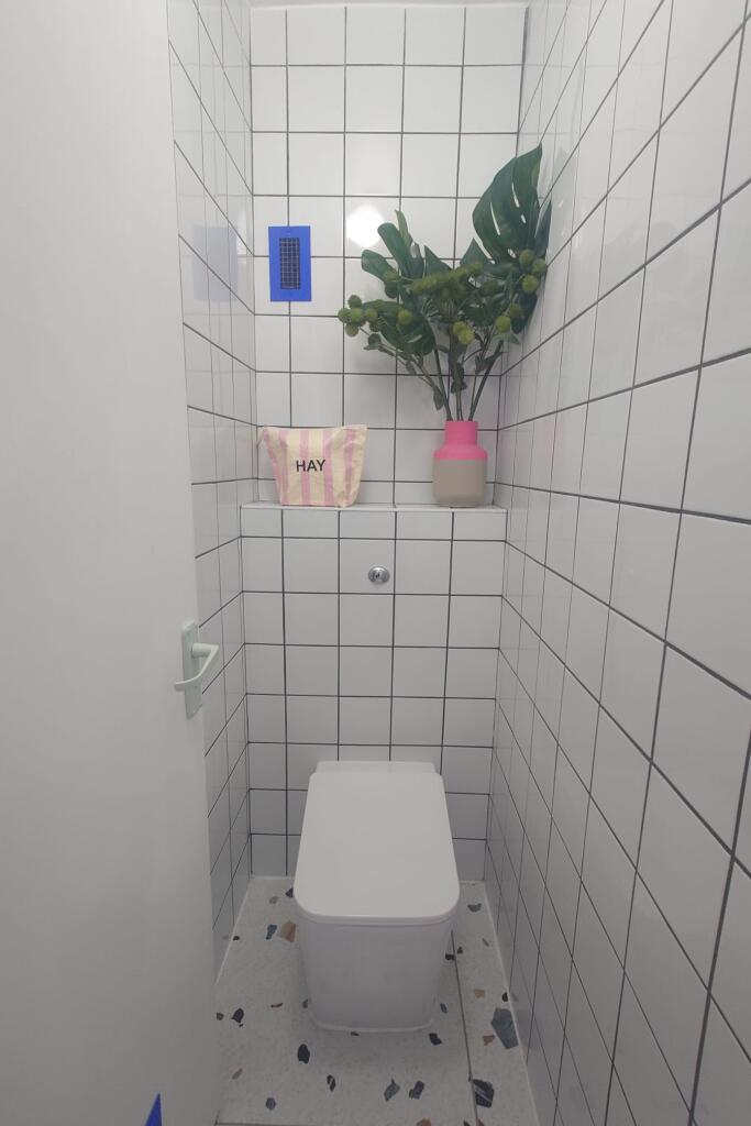 072dc3f9-3580-4b03-ba04-89e099765c0a