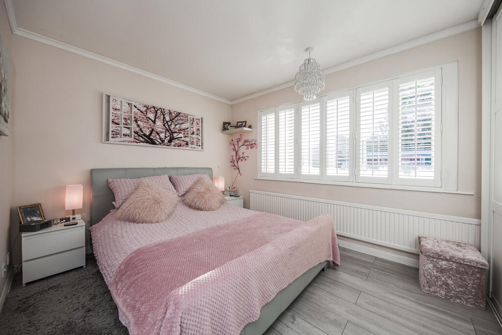 Main bedroom 3