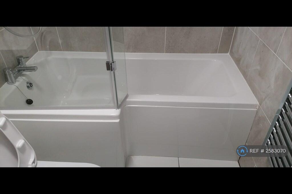 Bathroom3