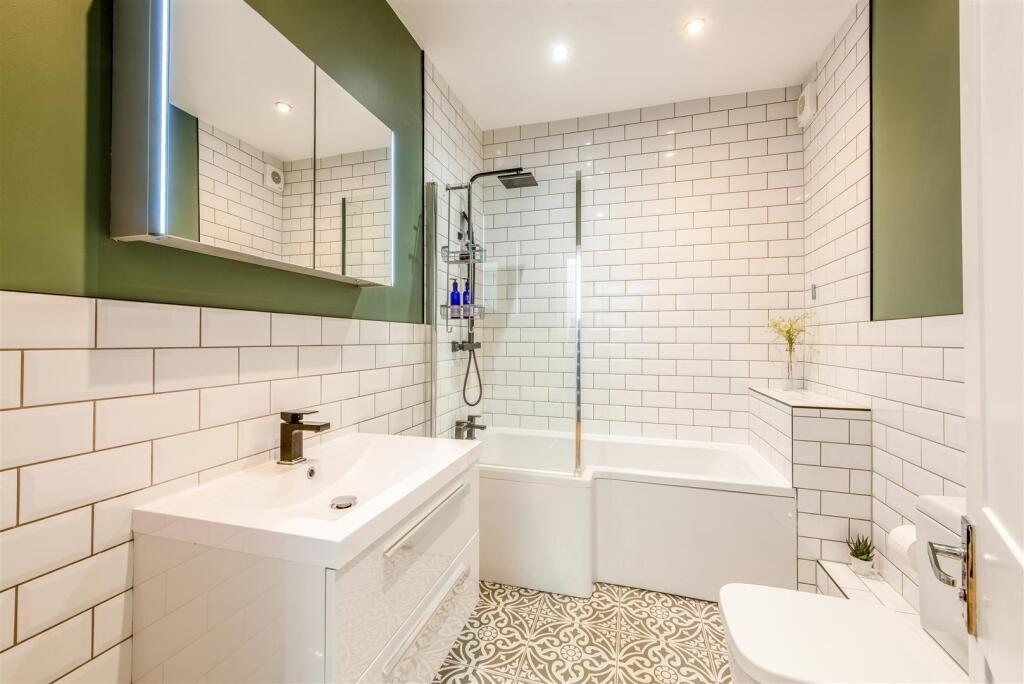 Flat 3, 75 Denmark Villas-26.jpg