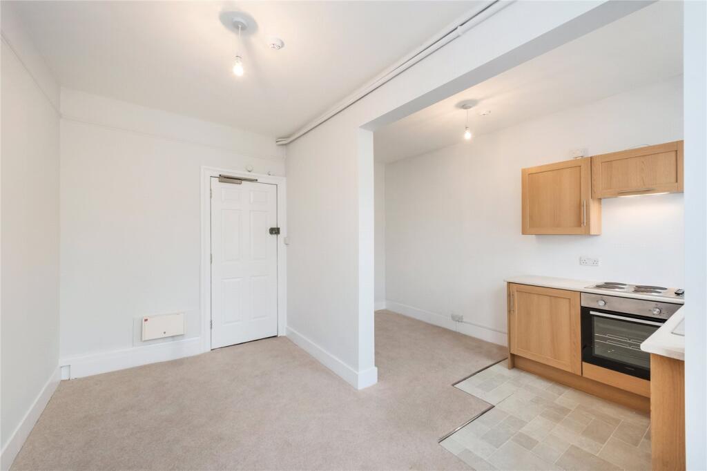 Studio Room