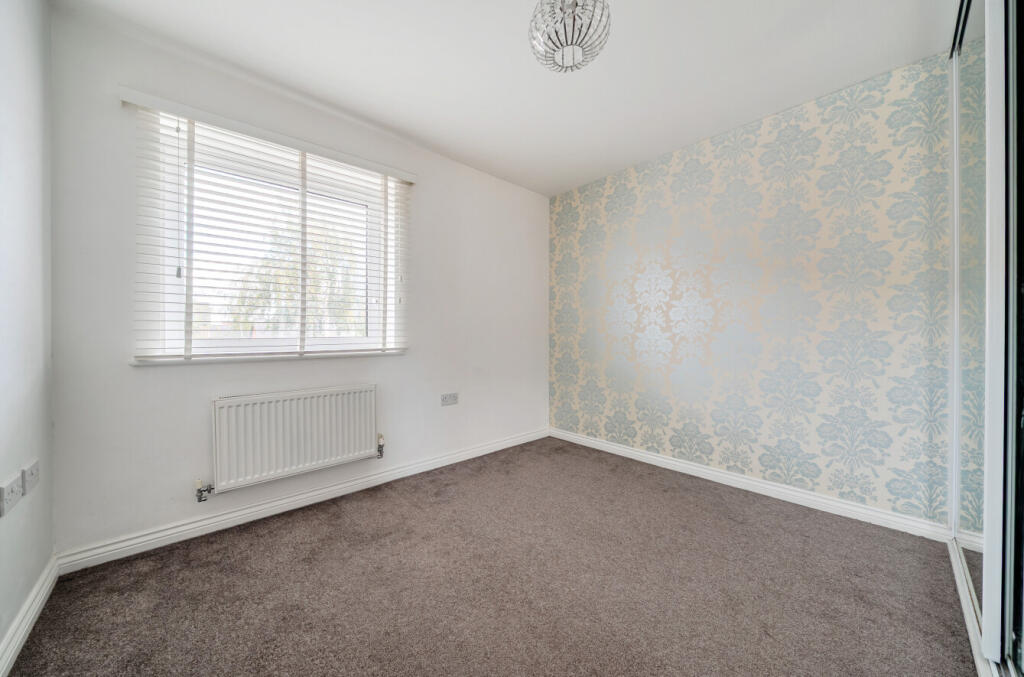 1360346-8-68d3f46...