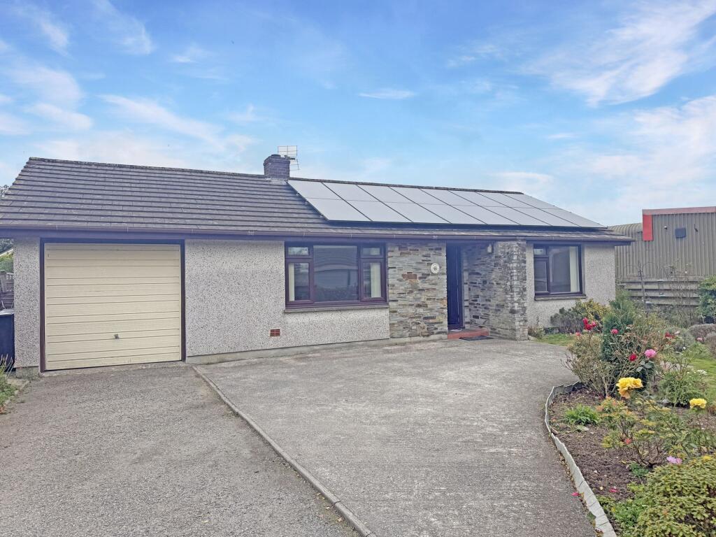 Syra Close, St. Kew Highway, PL30