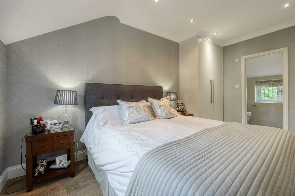 img_9149_2 copy 2.jpg