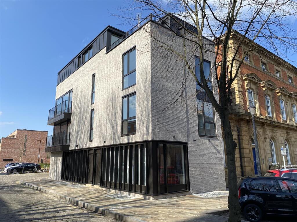 Bank Place M3 6BS