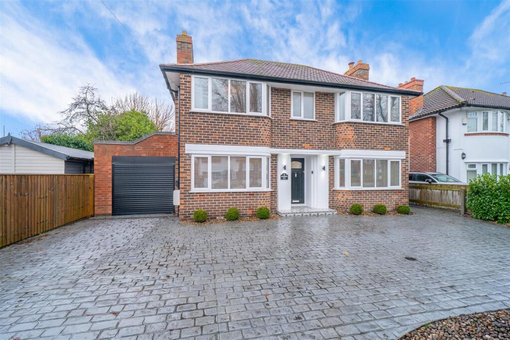 Woodkind Hey, Spital