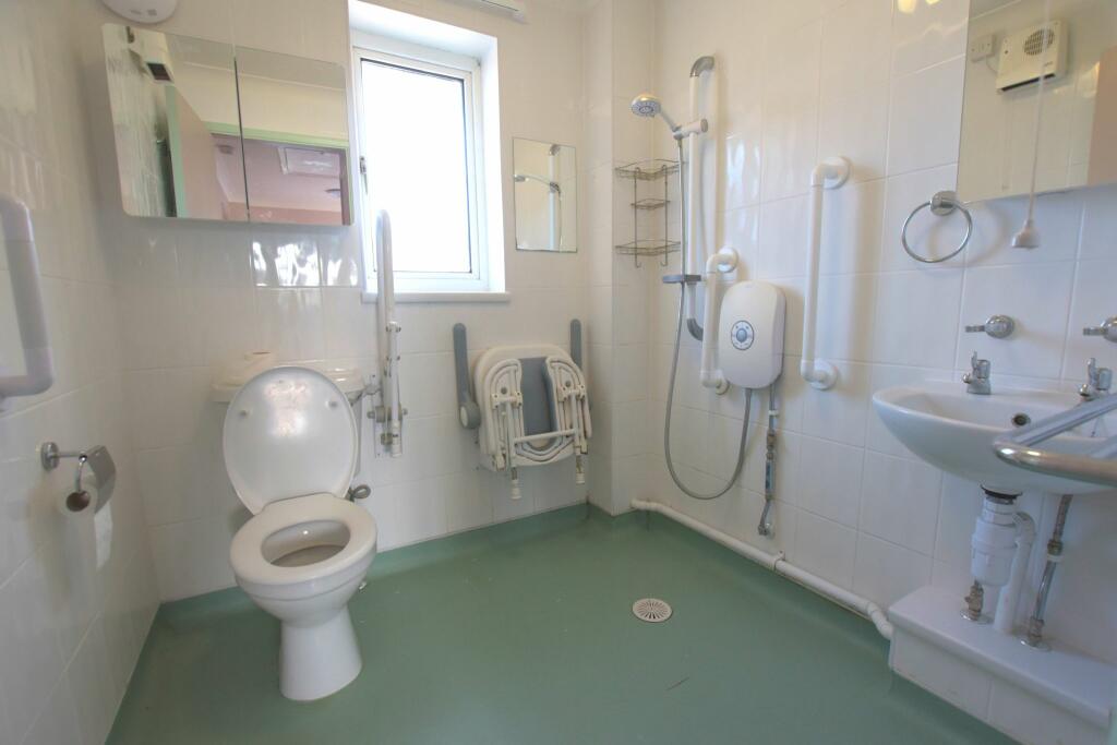 WET ROOM