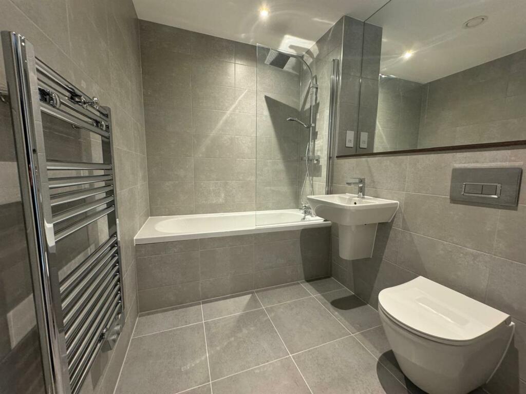 WhatsApp Image 2024-11-18 at 12.25.11_a45683ef.jpg