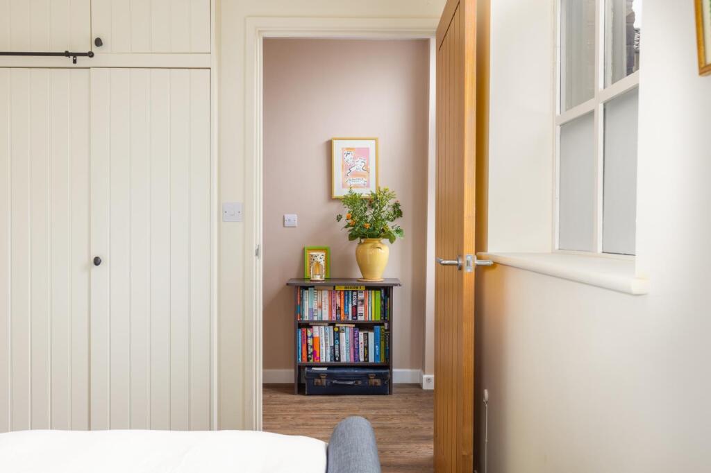 5, The Boot Factory, BS5-4.jpg