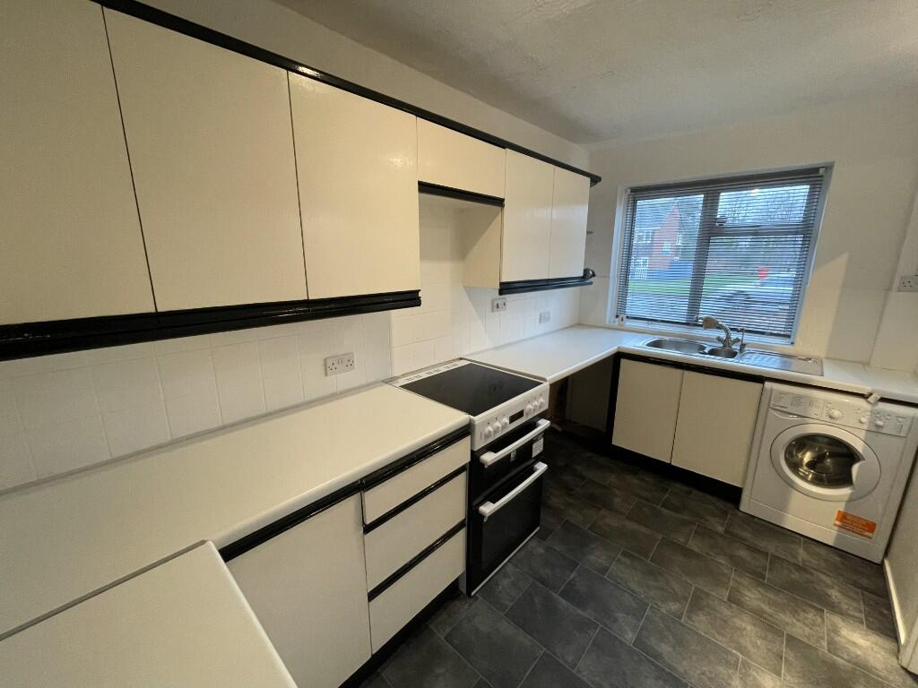 Crosslands, Milton Keynes, Buckinghamshire, MK14