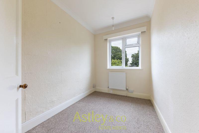 bedroom3