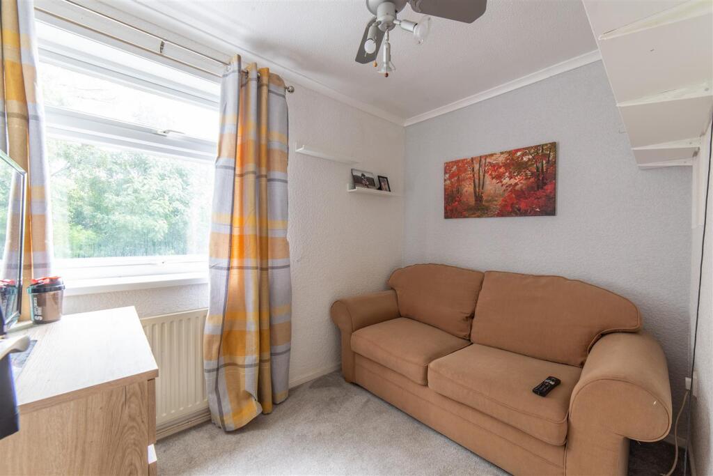 11 Hafod Court Road-7.jpg