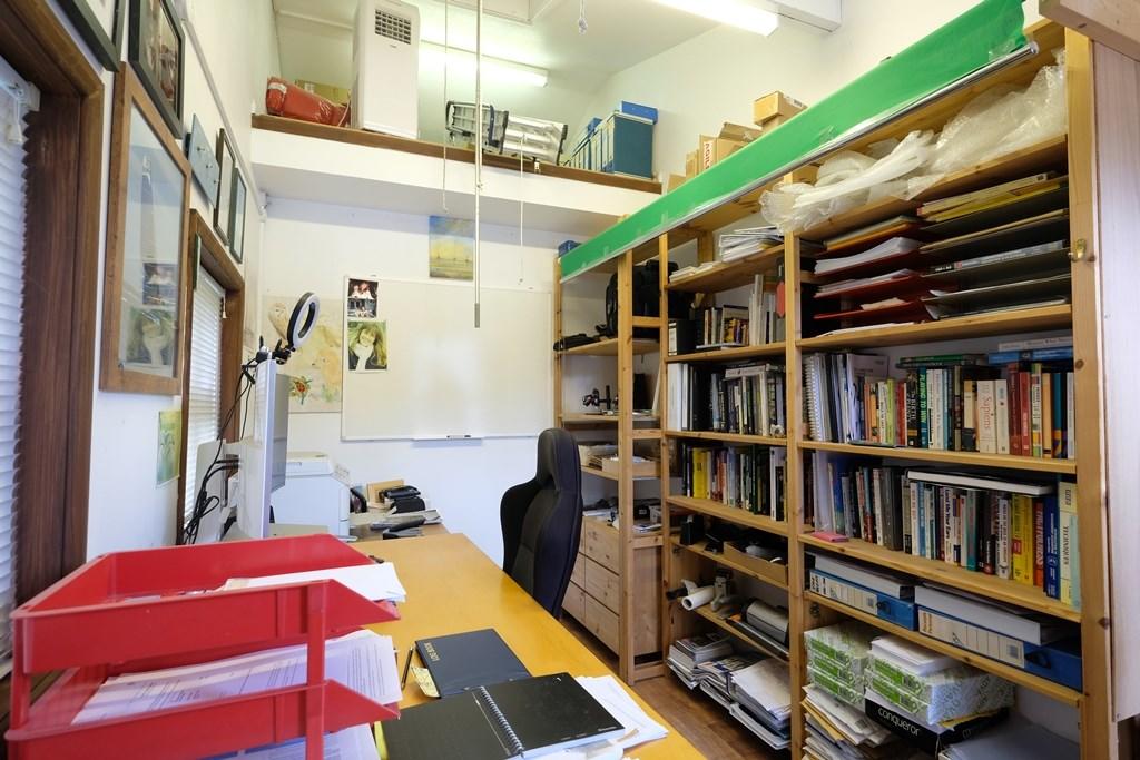HOME OFFICE
