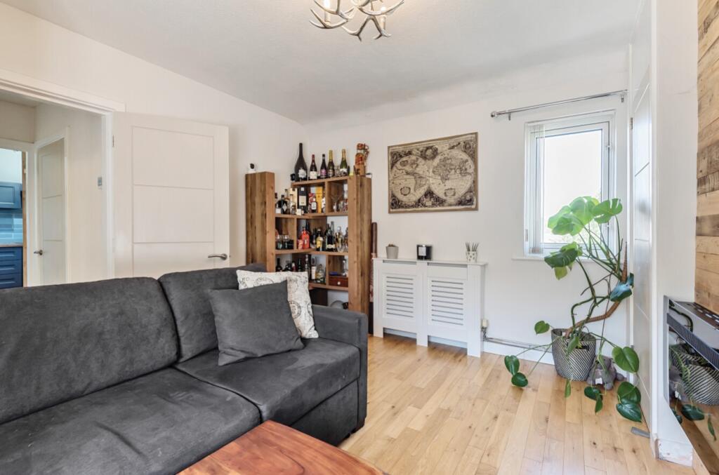 1298701-11-682ed567cb2fd-ARW.NEF