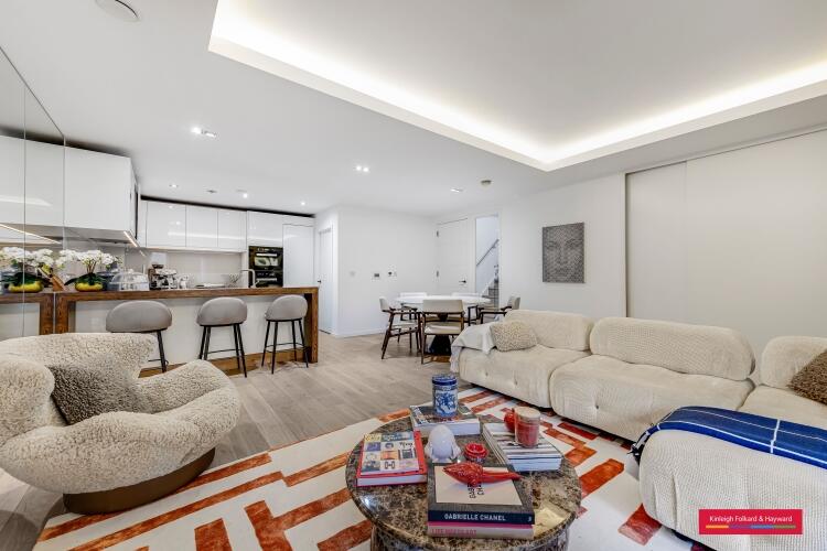 KFH-22_The_Landau-16