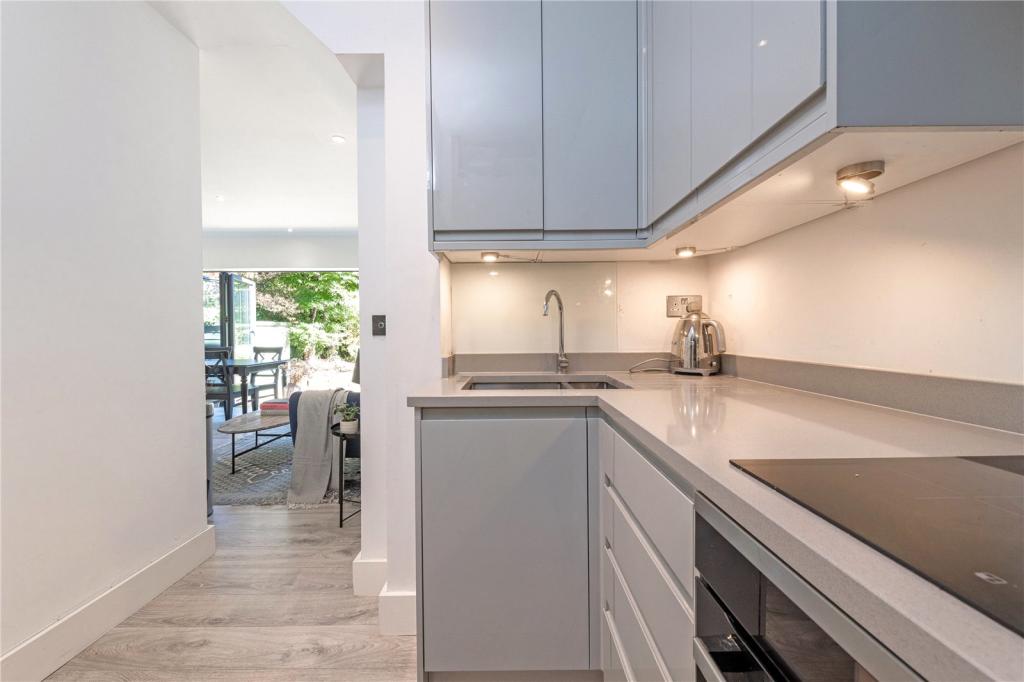 Picture No. 14