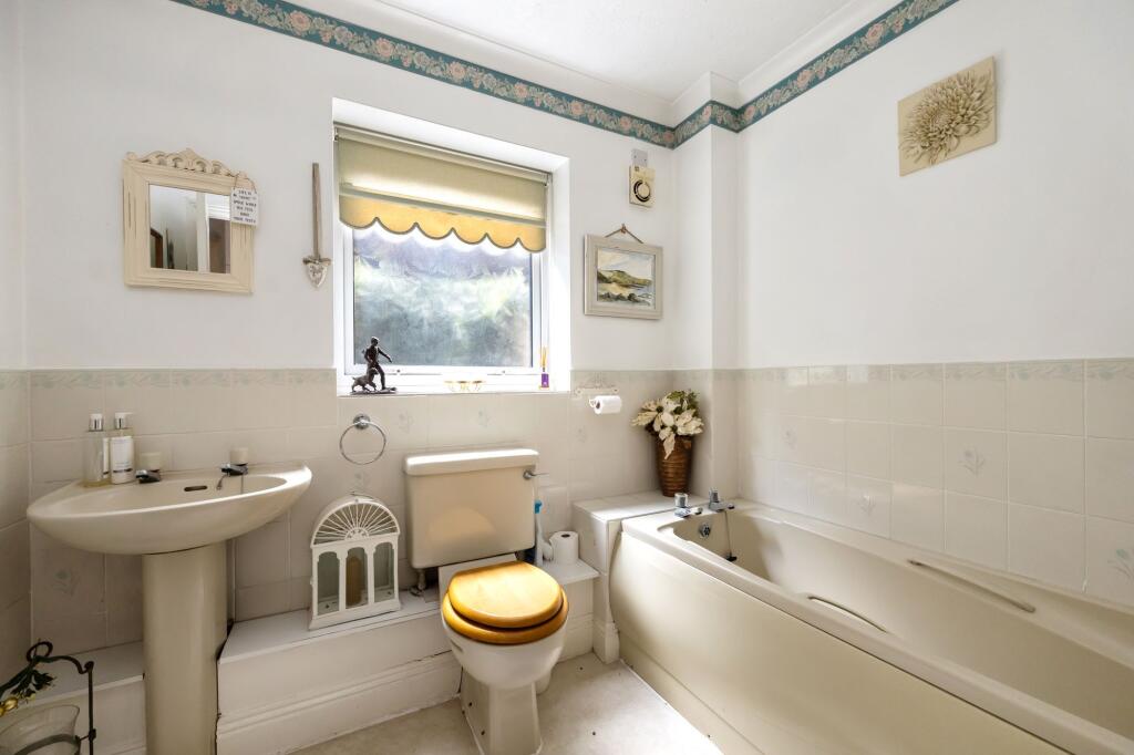 Ground Floor Bathroom