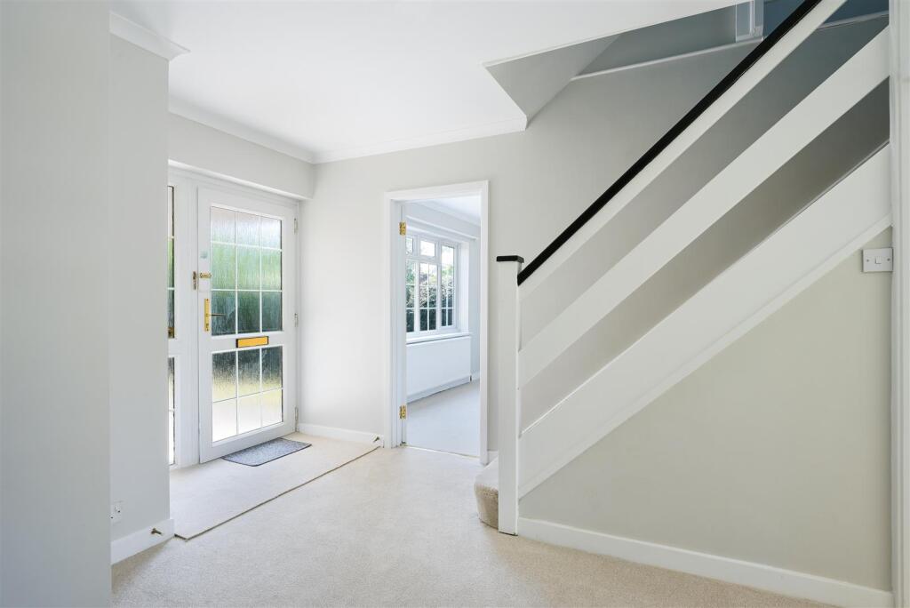 ANDERSON CLOSE,  (6).jpg