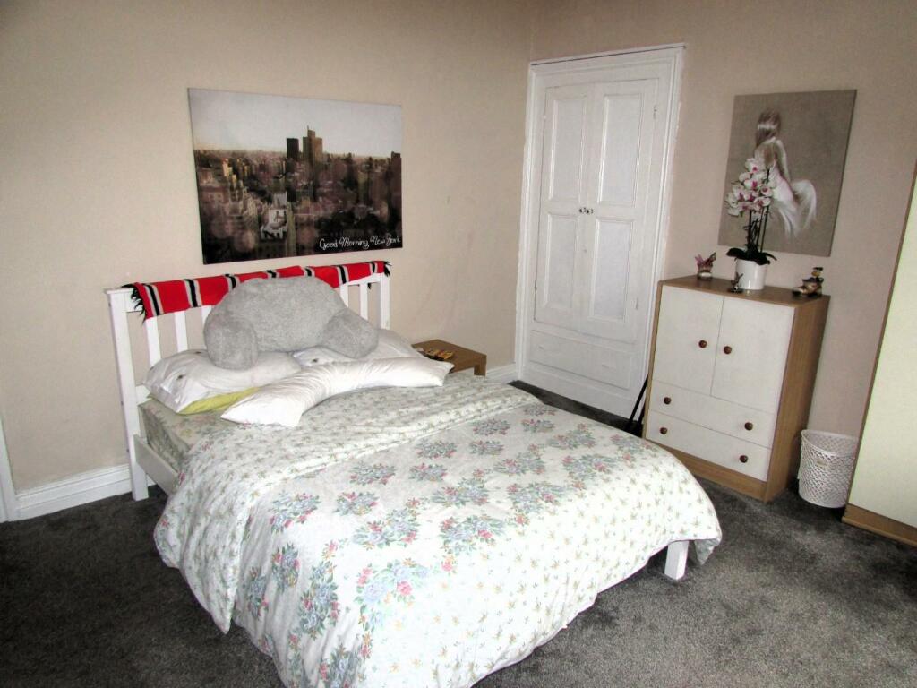 OldRd17bedd1.JPG