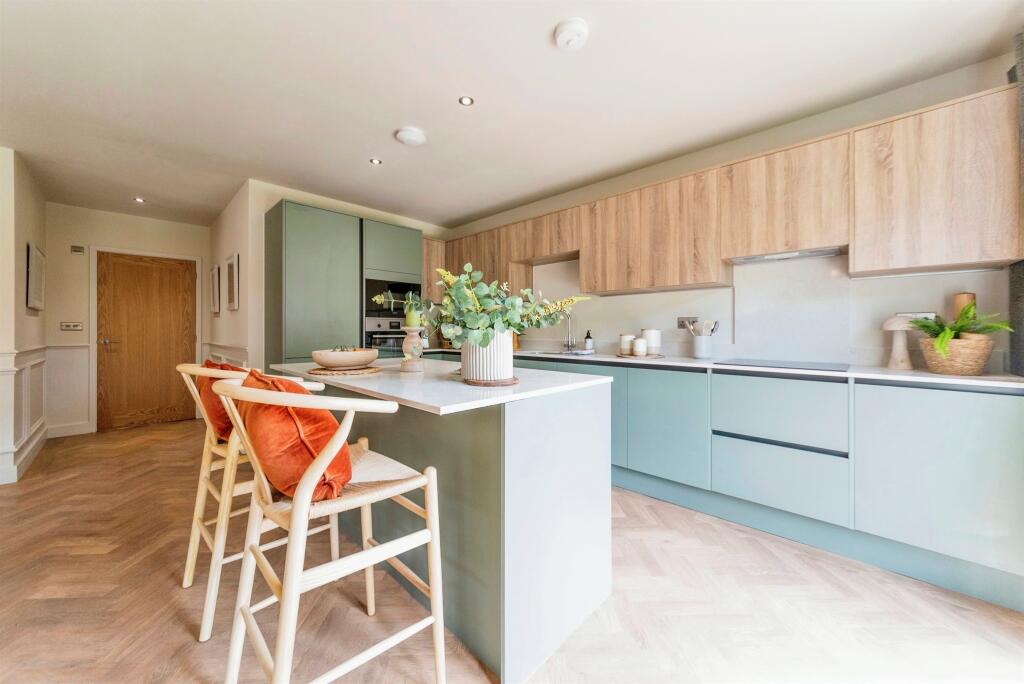 Kitchen, Diner, Lounge