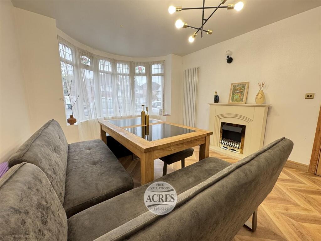 IMG_8600 (Large).jpg