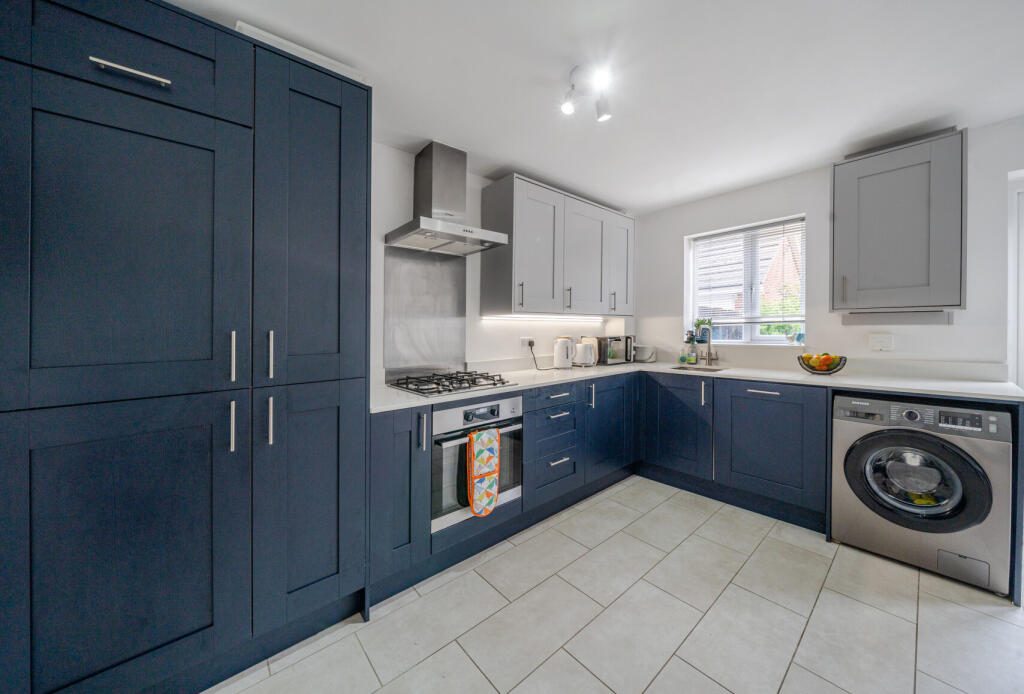 1324844-7-687a31c...