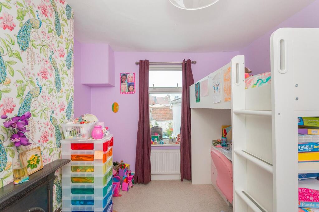 1W1R3RD - Bedroom F.jpg