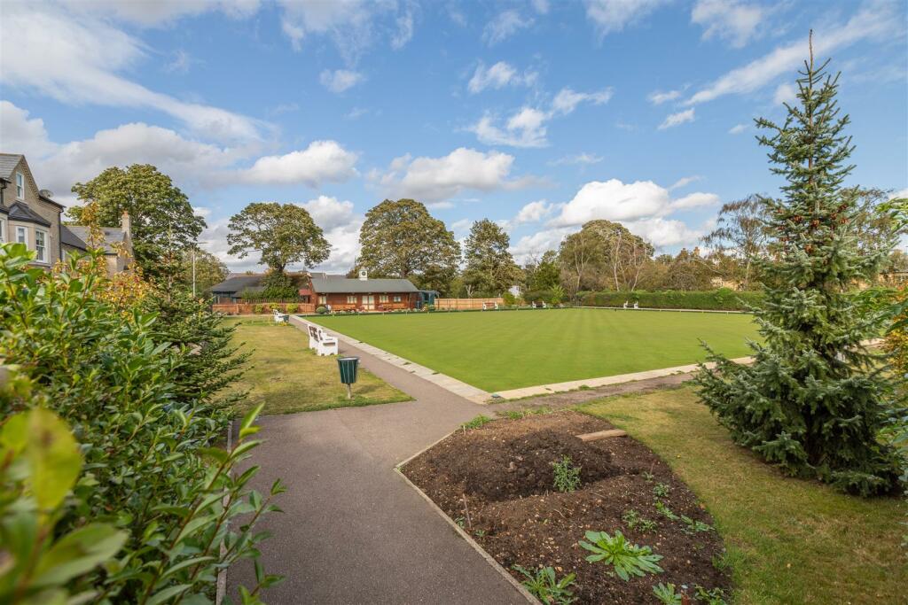 Fairfield Bowls