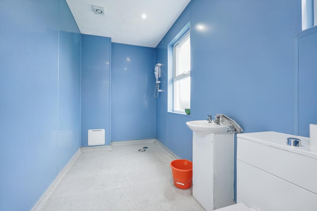 63 Romney Road, Ashford, Kent, TN24 0RR