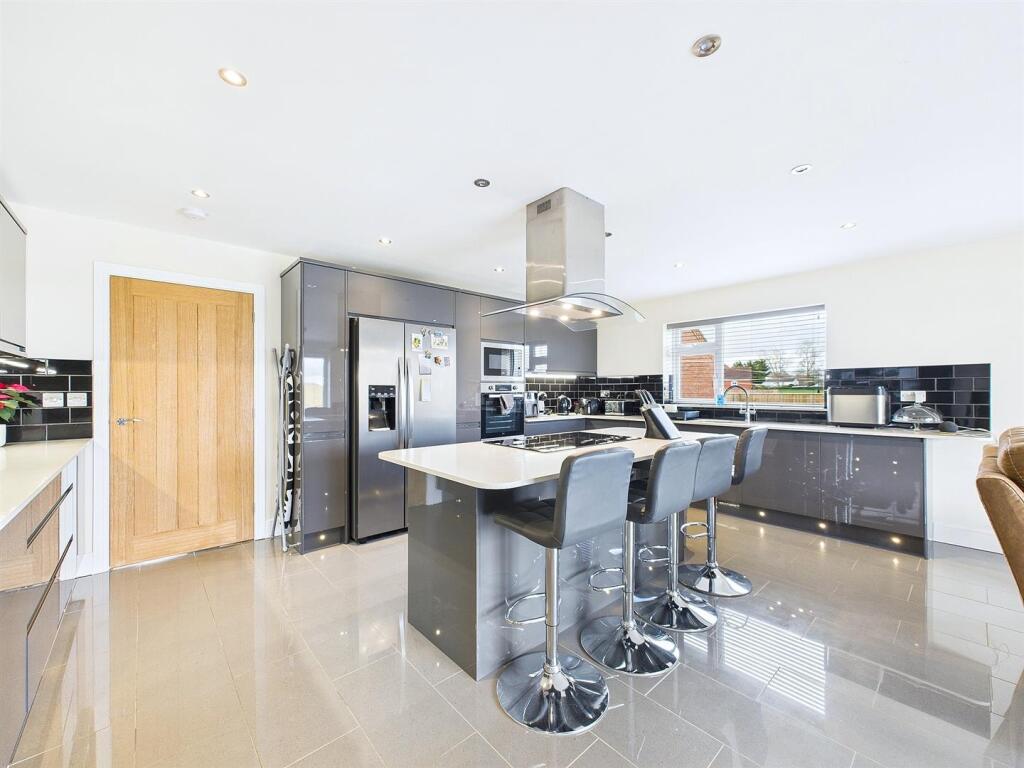 Open Plan Kitchen/Dining/Living Room