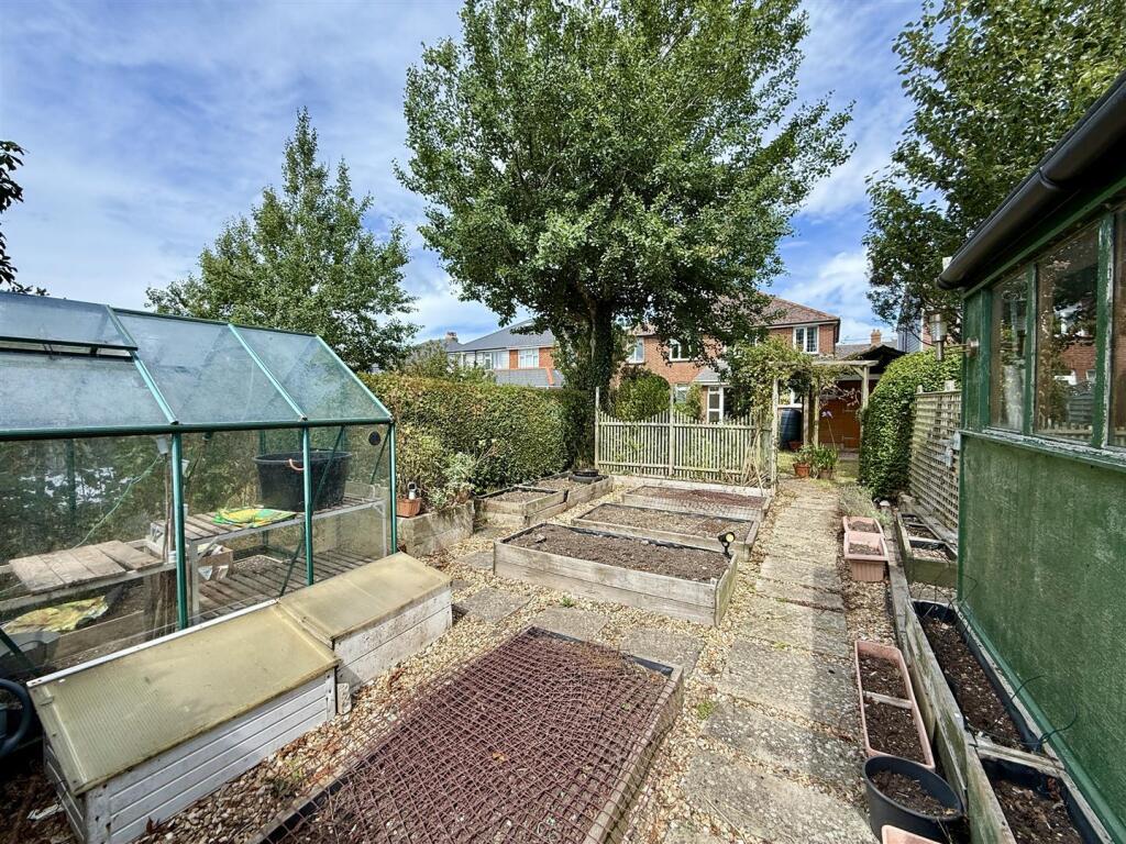 Rear Garden: