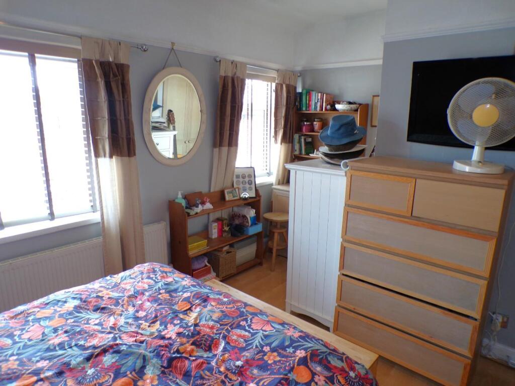 MorseRd15bedd1.JPG