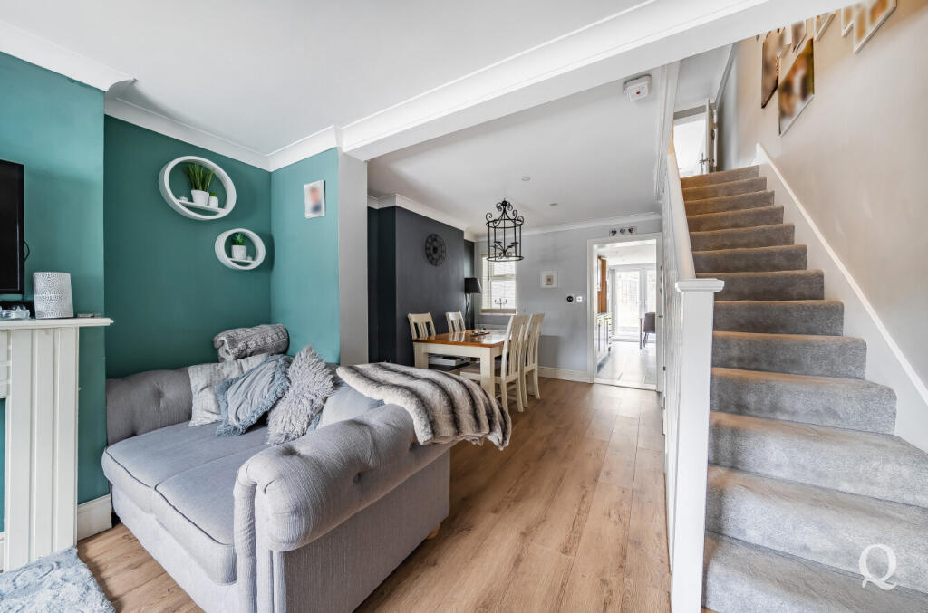 ac9981d9-774b-4de...