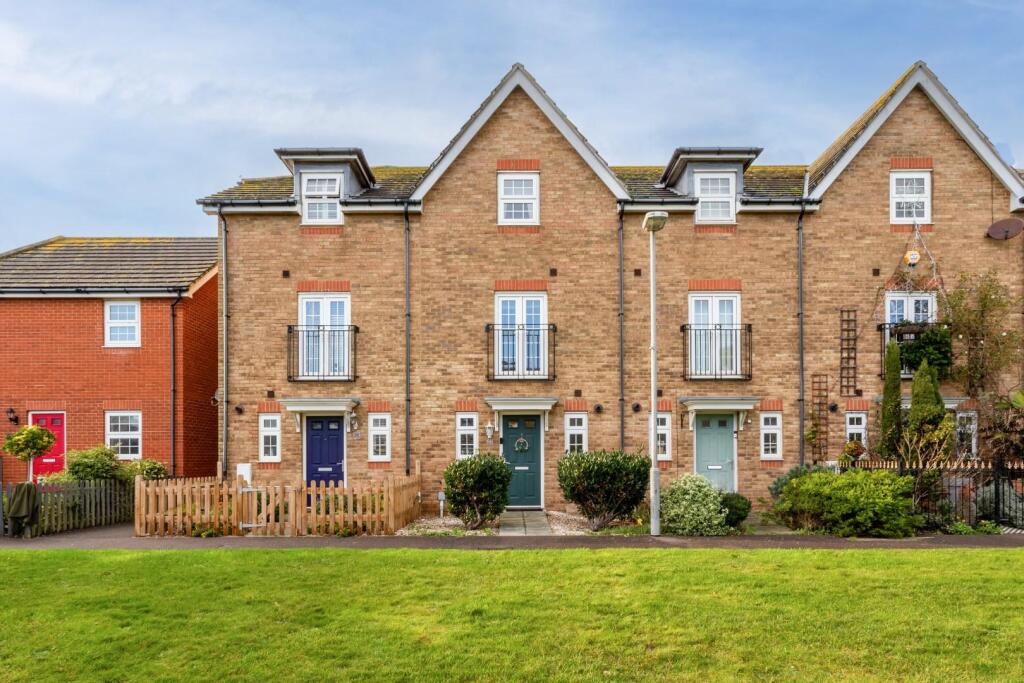 Westview Close-15.jpg
