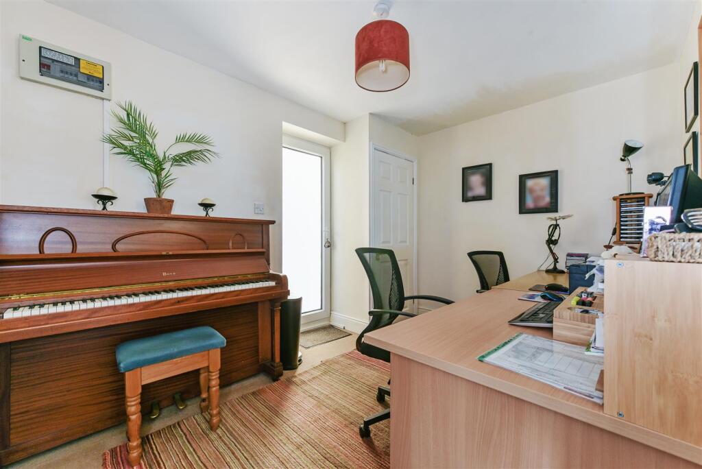 Office/Bedroom