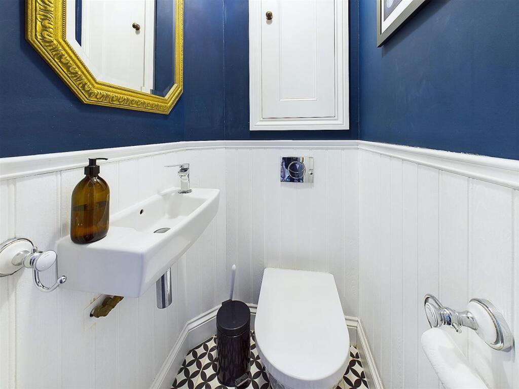 Ground Floor WC