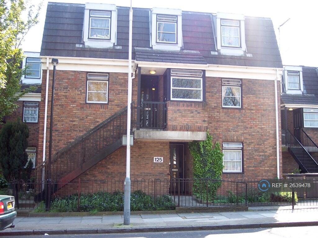 Exterior View Roadside