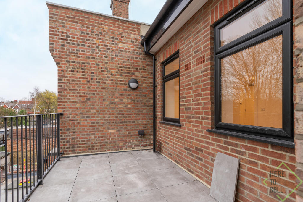 369 Green Lanes, London, N13 4JH-45