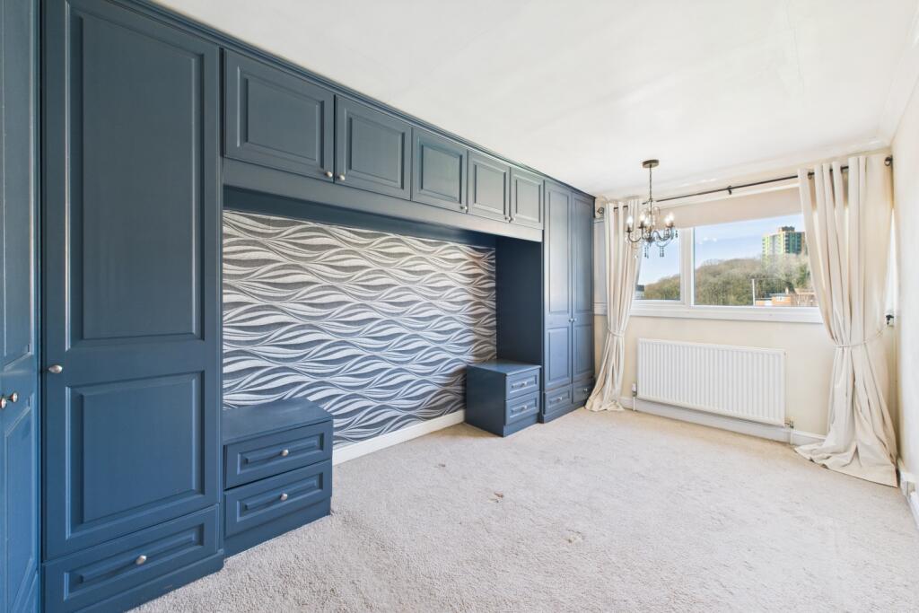 Main bedroom