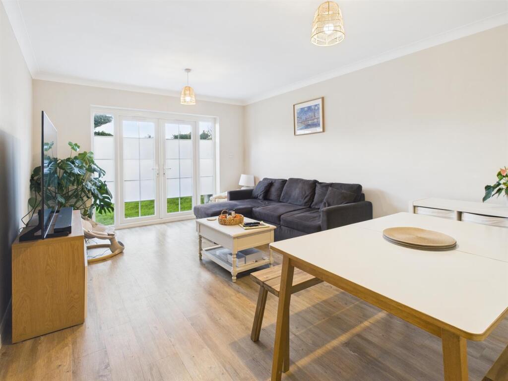 living room .jpg
