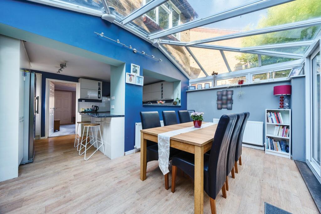 Conservatory/Diner