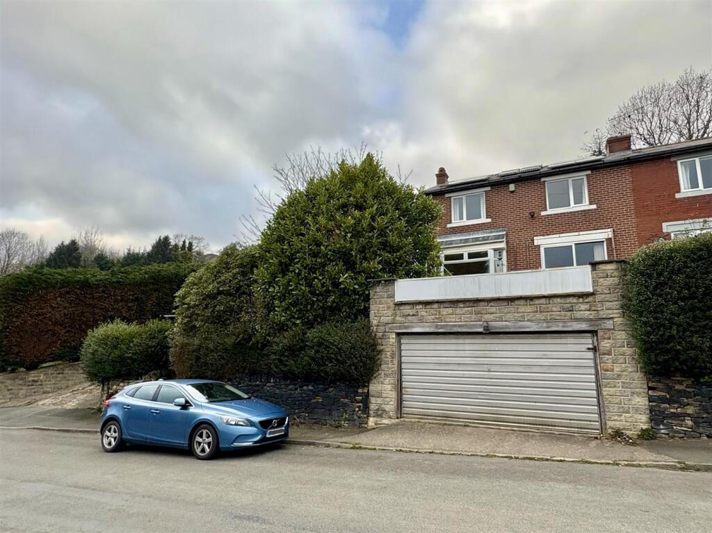 Bramleys Estate Agents - Hollins Lane - Sowerby Br