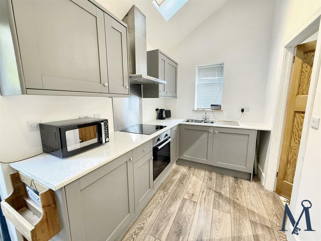 Annexe Kitchen/Living