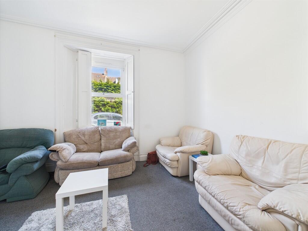 CAM02089G0-PR0463...