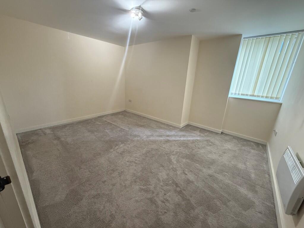 bedroom1