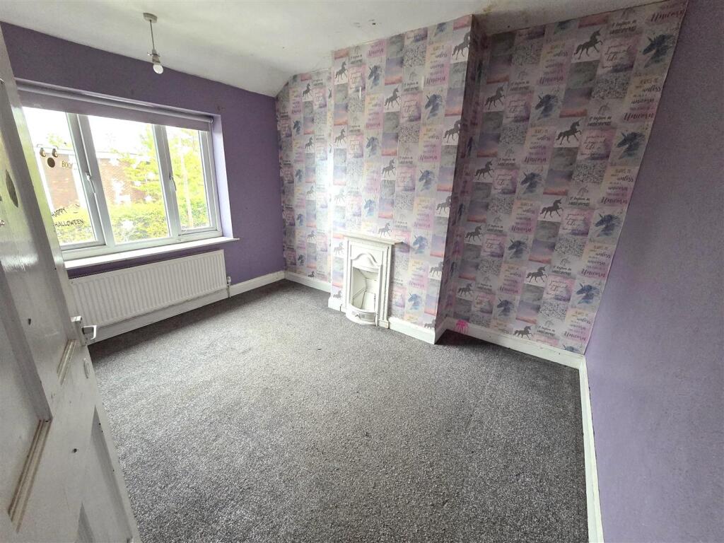 New Bedroom 3 .jpg