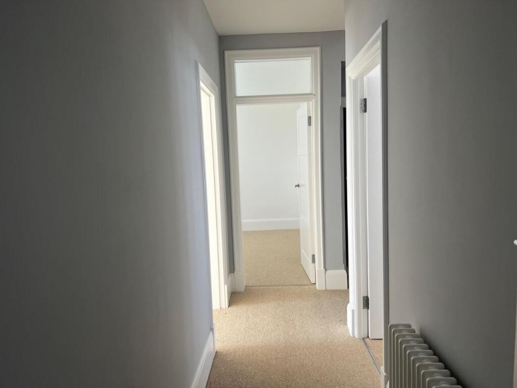 leigh 1.jpg
