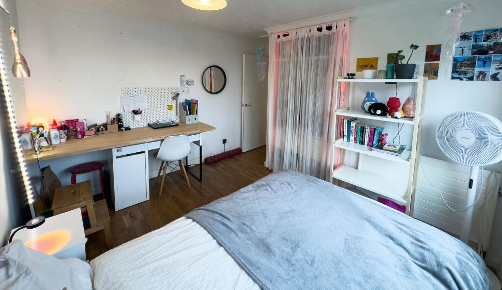 15 bedroom 2
